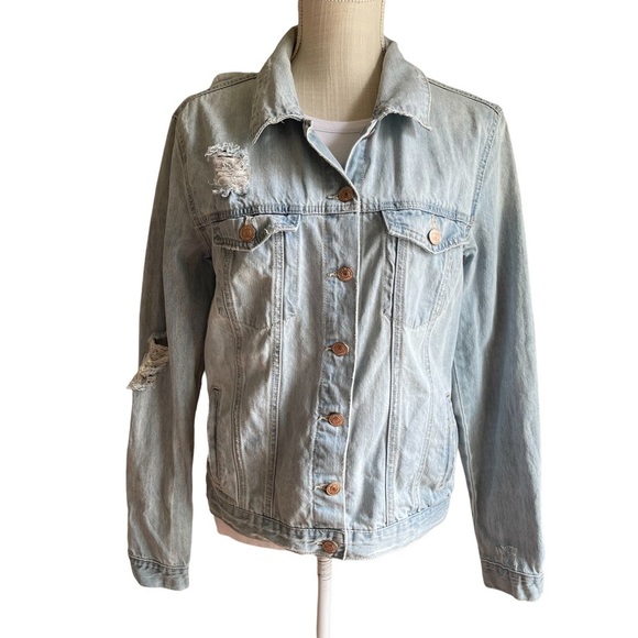 Forever 21 Jackets & Blazers - Forever 21 Distressed Jean Jackets Size: M
